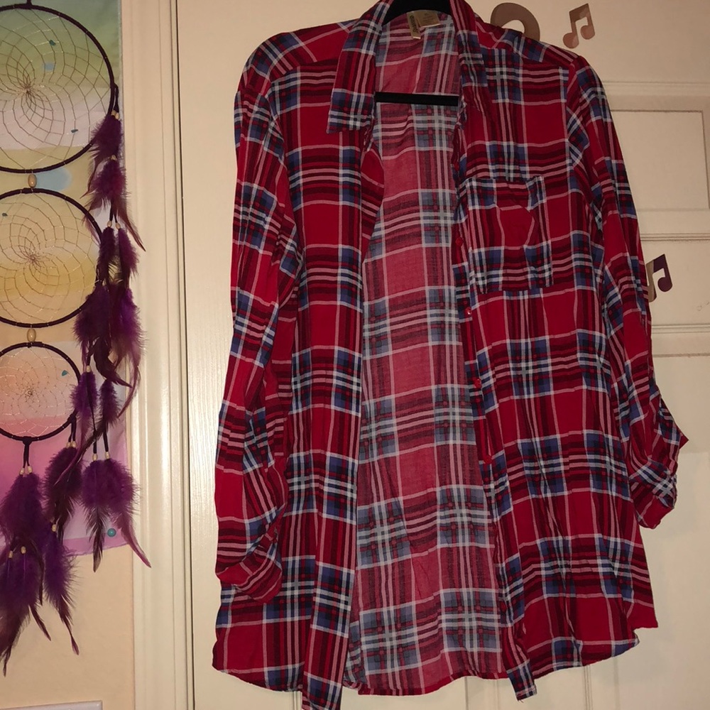 quarter sleeve button up